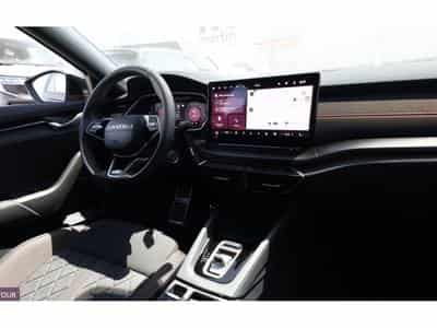 Skoda Octavia RS 2.0 TSI Combi DSG + Pano (2026) - Photo 7