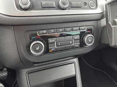VW Tiguan Tiguan Lounge Sport &amp; Style BMT *Bi-Xenon*Navi* (2015) - Photo 13