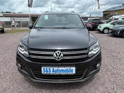 VW Tiguan Tiguan Lounge Sport &amp; Style BMT *Bi-Xenon*Navi* (2015) - Photo 2