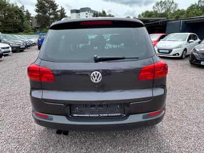 VW Tiguan Tiguan Lounge Sport &amp; Style BMT *Bi-Xenon*Navi* (2015) - Photo 5