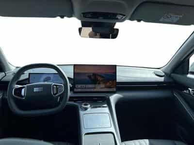 GEELY E5 Pro + (2026) - Foto 9