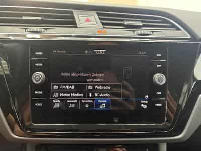 VW Touran R-LINE (2026) - Foto 3