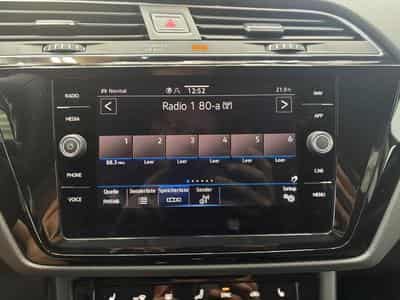 VW Touran R-LINE (2026) - Foto 5