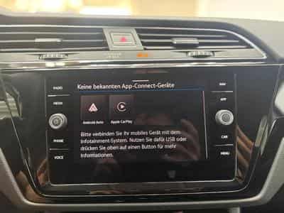 VW Touran R-LINE (2026) - Foto 8