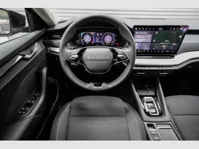 Skoda Octavia Kombi 1,5 eTSI (2025) - Photo 7