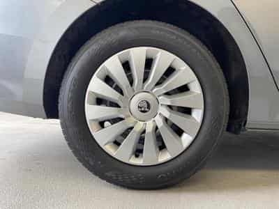Skoda Octavia Essence (2026) - Photo 6