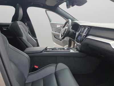Volvo V60 B4 Plus Dark / Essence (2025) - Foto 15