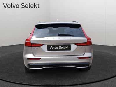Volvo V60 B4 Plus Dark / Essence (2025) - Foto 4