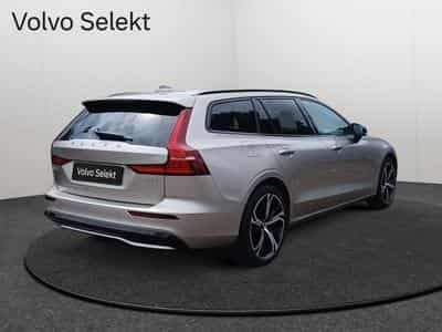 Volvo V60 B4 Plus Dark / Essence (2025) - Foto 5