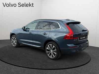 Volvo XC60 B4 Core / Essence (2022) - Foto 3