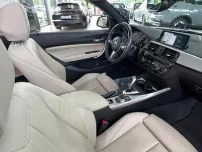BMW 220 iA  184 CABRIO ,SPORT PAKET, 1 HAND, VOLANT M, CARPLAY, NAVI (2020) - Foto 6