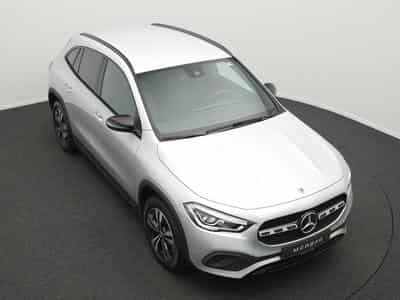 Mercedes GLA 250 e Progressive Kamera+LED+Night+18"+MBUX (2022) - Photo 10