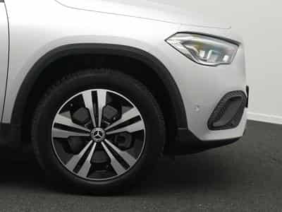 Mercedes GLA 250 e Progressive Kamera+LED+Night+18"+MBUX (2022) - Photo 6