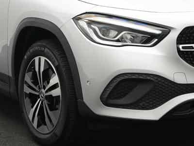 Mercedes GLA 250 e Progressive Kamera+LED+Night+18"+MBUX (2022) - Photo 7