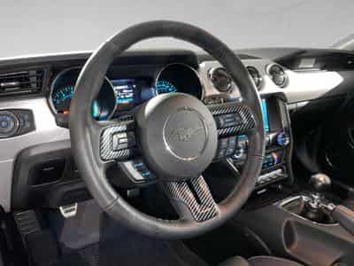 Ford Mustang 5.0i V8 GT (2018) - Photo 8