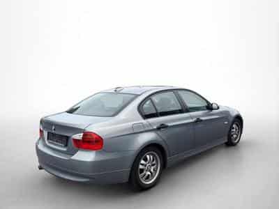 BMW 320 3 Limousine 320i/Navi/Voll-Leder/Pano (2005) - Photo 6