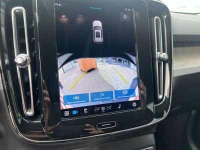 Volvo XC40 ESSENCE 163 CV (2025) - Foto 6
