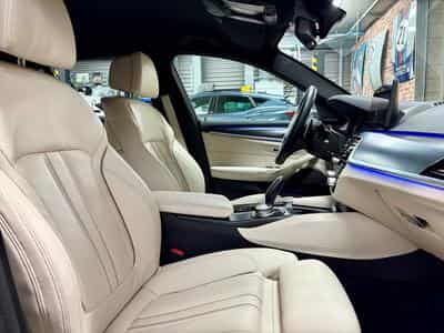 BMW 530 530dA Limousine 3.0 286cv Auto xDrive M-SPORT (2023) - Photo 8