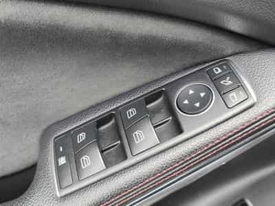 Mercedes GLA 200 200 PACK AMG GPS TOIT OUVRANT PANO SIEGES CHAUFFANTS (2018) - Photo 15