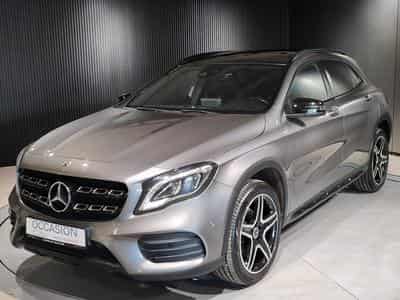 Mercedes GLA 200 200 PACK AMG GPS TOIT OUVRANT PANO SIEGES CHAUFFANTS (2018) - Photo 6