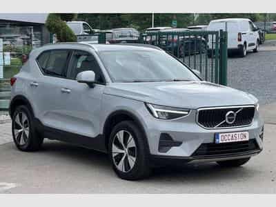 Volvo XC40 2.0 B3 163 CV (2024) - Photo 3