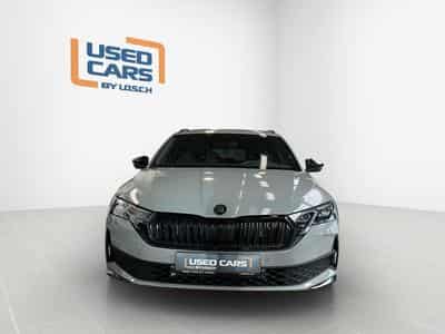 Skoda Octavia Combi+Sportline+DSG+P.Comfort+AHK+P.Light&View (2025) - Foto 3