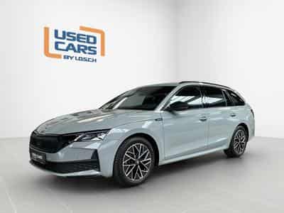 Skoda Octavia Combi+Sportline+DSG+P.Comfort+AHK+P.Light&View (2025) - Foto 4