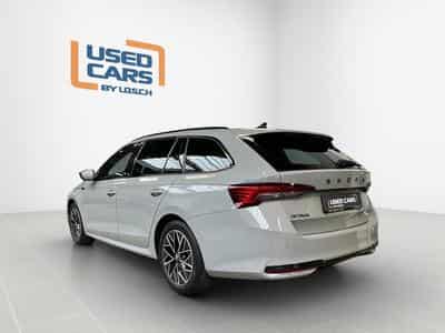 Skoda Octavia Combi+Sportline+DSG+P.Comfort+AHK+P.Light&View (2025) - Foto 6