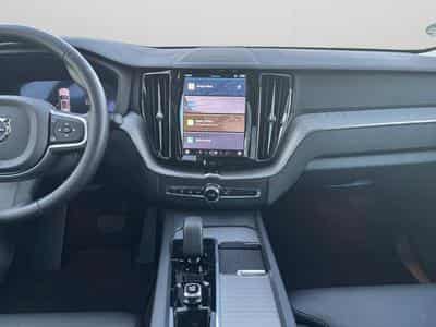 Volvo XC60 T6 Core / Hybride (2025) - Photo 10