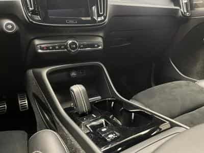 Volvo XC40 B4 R-Design / Essence (2021) - Photo 11
