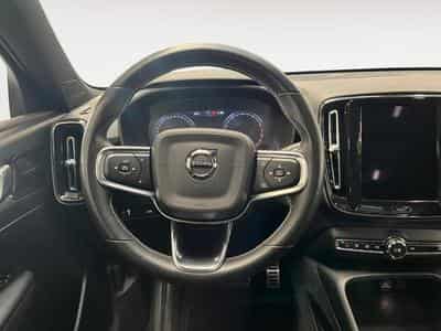 Volvo XC40 B4 R-Design / Essence (2021) - Photo 12