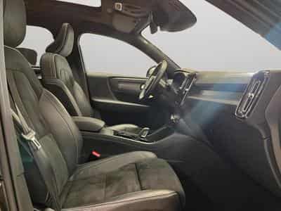 Volvo XC40 B4 R-Design / Essence (2021) - Photo 15