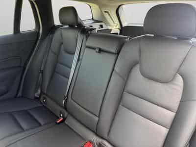 Volvo V60 B4 Plus Dark / Essence (2025) - Photo 13