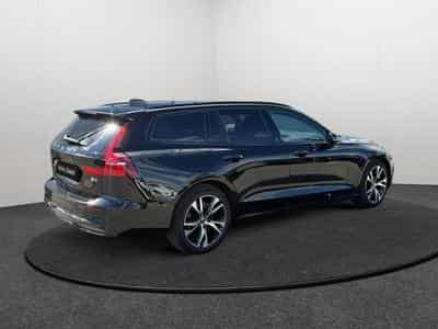 Volvo V60 B4 Plus Dark / Essence (2025) - Photo 5