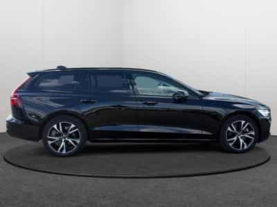 Volvo V60 B4 Plus Dark / Essence (2025) - Photo 6