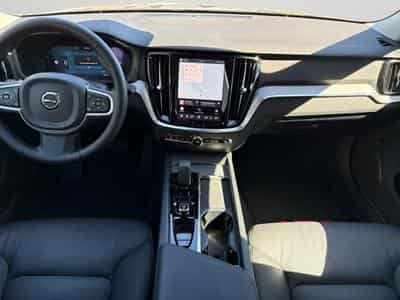 Volvo V60 B4 Core / Essence (2025) - Foto 3