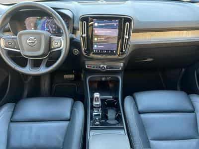 Volvo XC40 B4 Ultimate /Essence (2024) - Foto 3