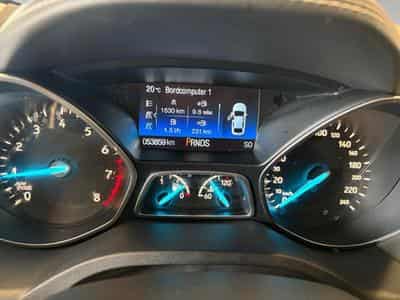 Ford Kuga 1.5i EcoB. 4x4 134kW Aut. Vignale (2018) - Photo 2