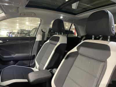 VW T-Roc 1.5 TSI ACT 110kW Style DSG7 (2019) - Photo 13