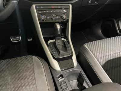 VW T-Roc Cabriolet 1.5 TSI ACT 110kW R-Line DSG (2021) - Photo 10