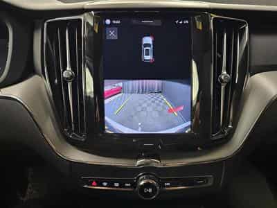 Volvo XC60 MOMENTUM 197 CV (2023) - Photo 10