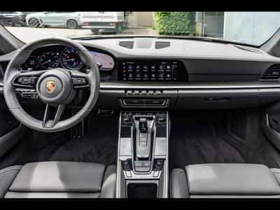 Porsche 911 .1 911 CARRERA 4S COUPE PDK°AVENTURINE GREEN (2022) - Photo 13