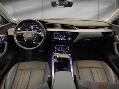 Audi e-tron 55 408ch e-quattro (2021) - Photo 10