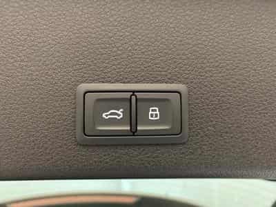 Audi e-tron 55 408ch e-quattro (2021) - Photo 14