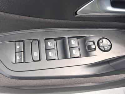 PEUGEOT 308 1.2 130ch S&S Active Pack (2024) - Photo 9