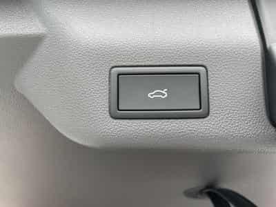 VW T7 Life (2026) - Photo 6