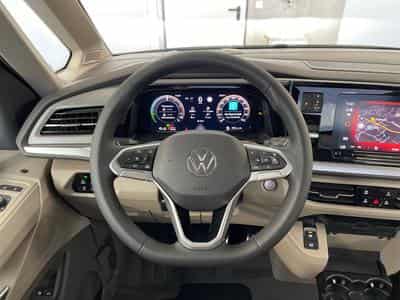 VW T7 Style (2026) - Photo 8