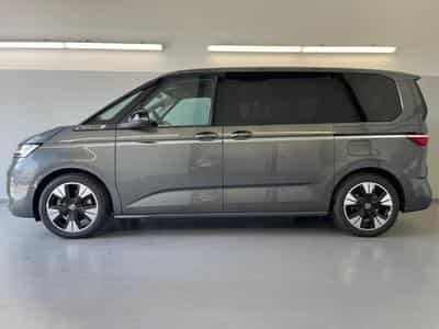 VW T7 Style (2026) - Photo 3