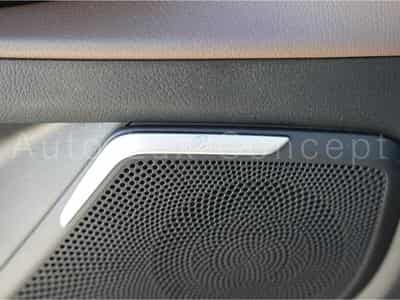 Mercedes V 300 d 4MATIC XL AVANTGARDE AMG Line 9G-TRONIC (2022) - Photo 14