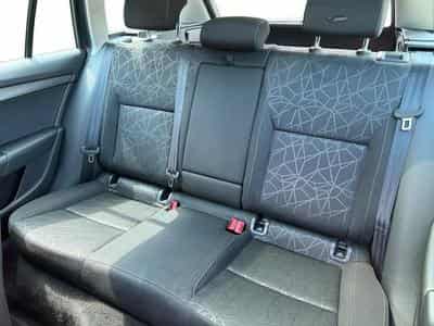 Skoda Octavia Octavia Combi Ambition, a. AHK, Pano., PDC v&amp;h (2018) - Foto 13